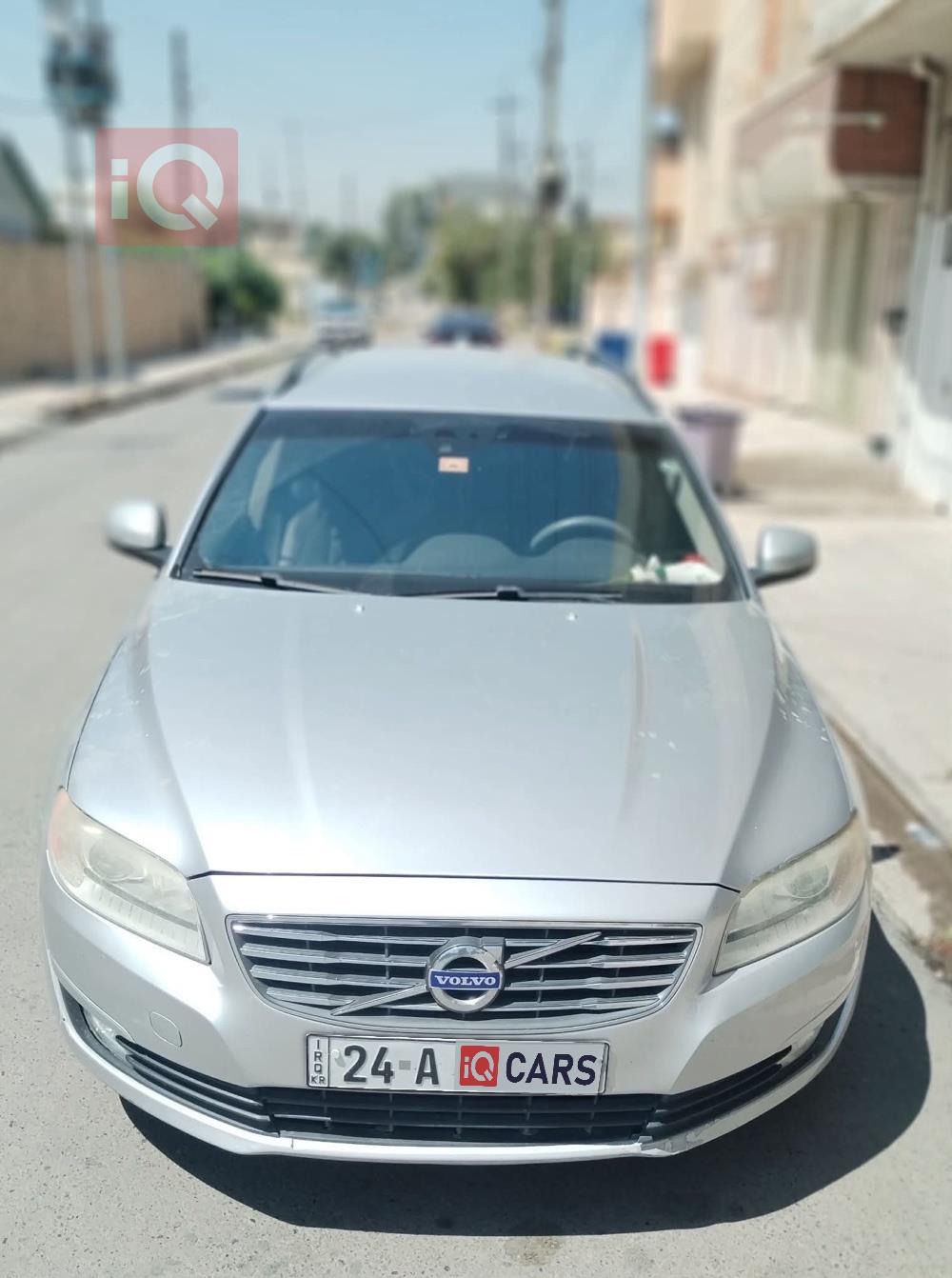 فولفو V70